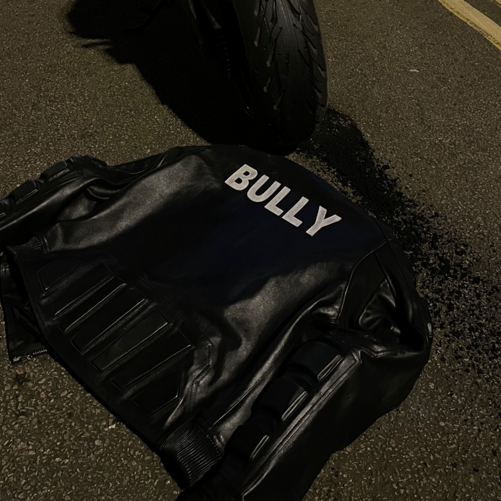 BULLY JACKET (BLACK)