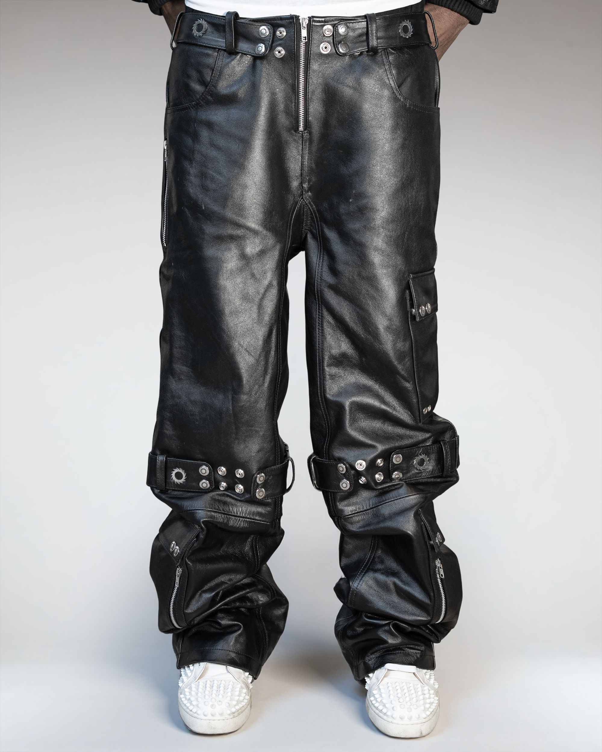 MECH BLACK LEATHER CARGOS